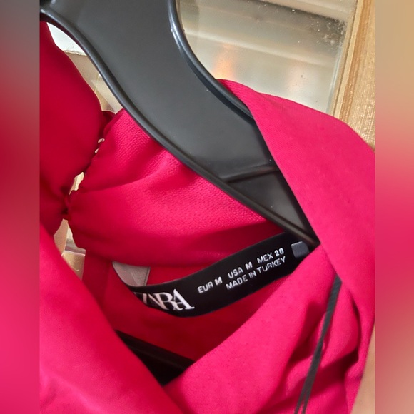 Zara - Picture 7 of 7